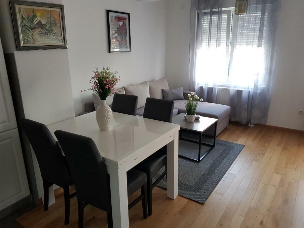 Apartman Dijana Banyaluka Dış mekan fotoğraf
